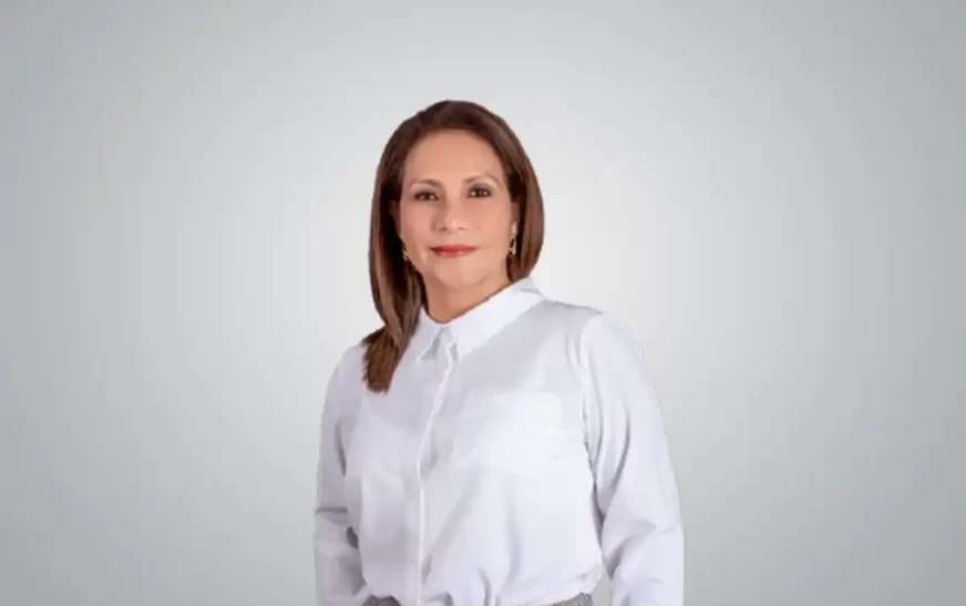 Silvia Lorena Dioses Farfán