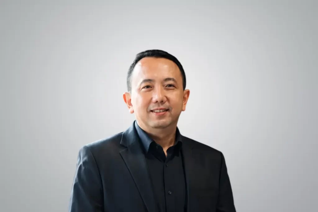 Yussy Santoso